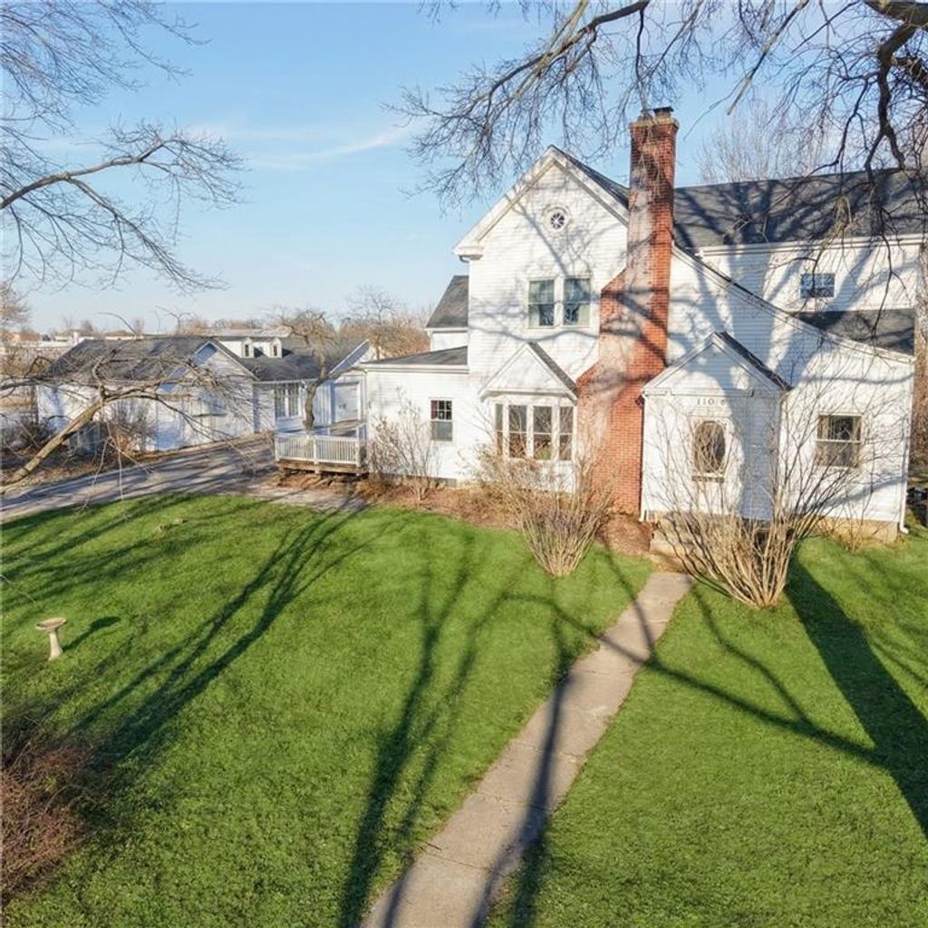 Photo of 105 N 169 Highway, Gower, MO 64454 (MLS # 2609042)