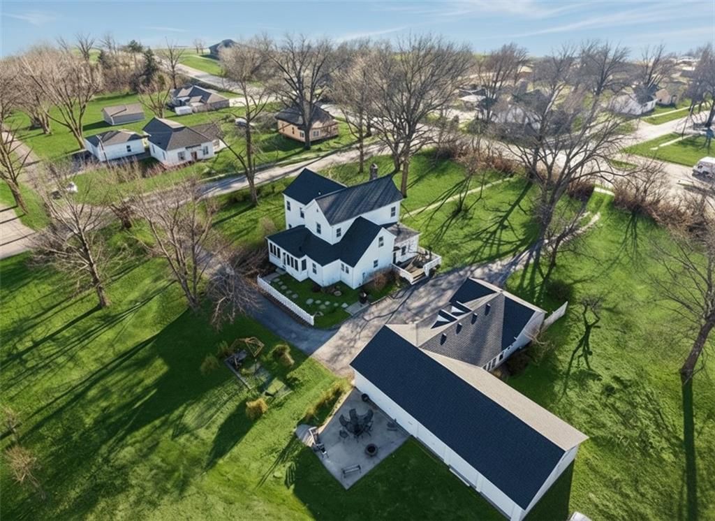 Photo of 105 N 169 Highway, Gower, MO 64454 (MLS # 2609042)