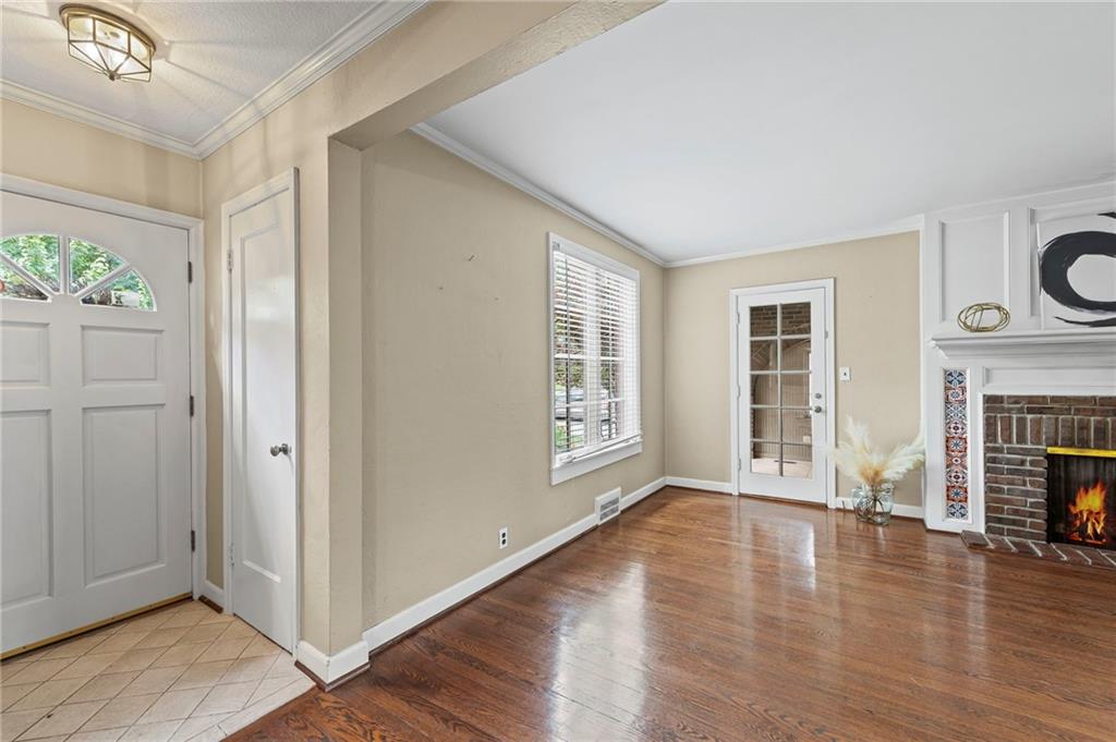 1296 W 72nd Terrace