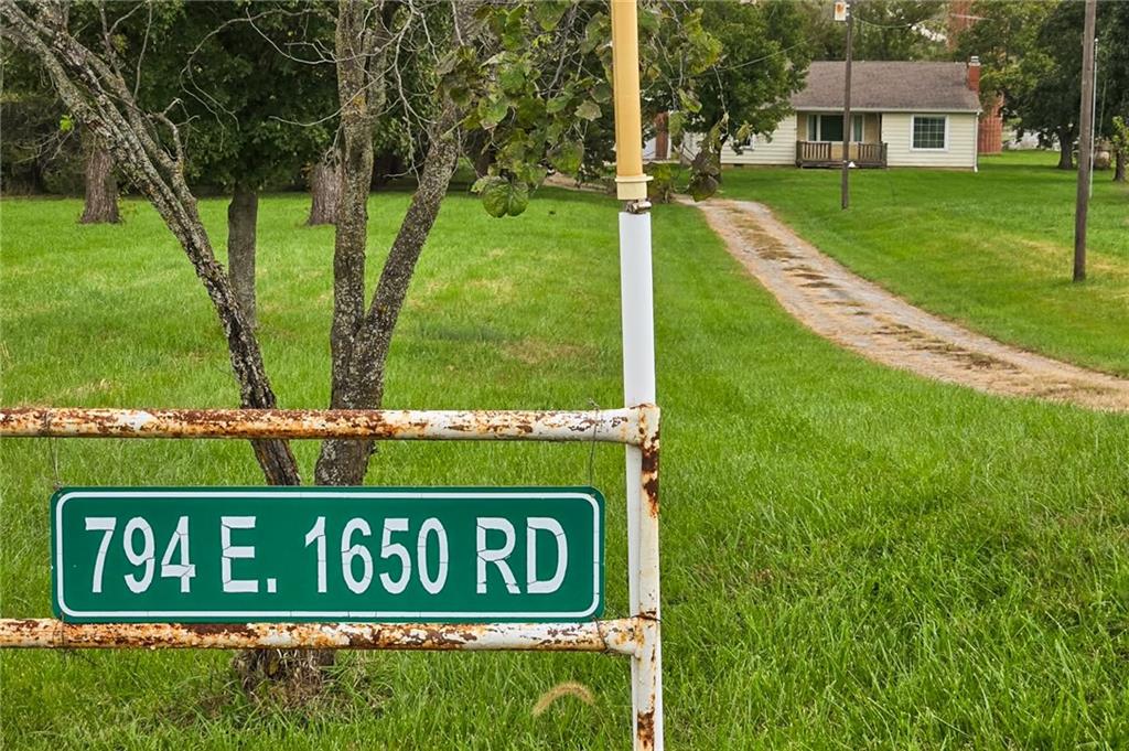 794 E 1650 Road