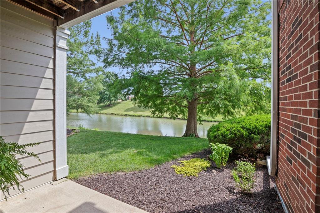11626 Tomahawk Creek Parkway J