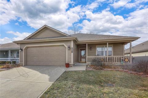 528 S Saturn Drive, Raymore, MO 64083 - #: 2589953