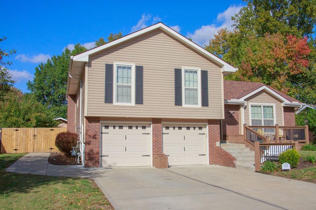 1320 Independence Court