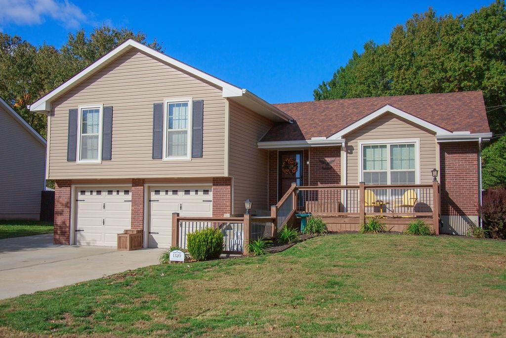 1320 Independence Court