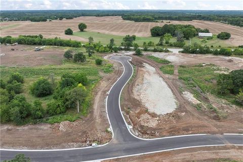 Tiny photo for 17230 Galloway Drive, Stilwell, KS 66085 (MLS # 2483940)