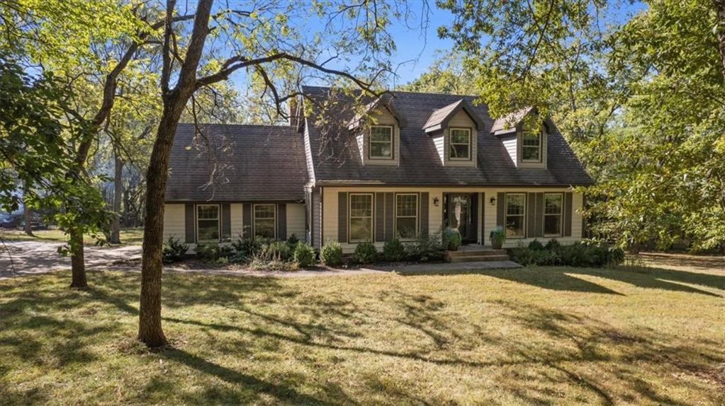 7447 Black Oak Circle