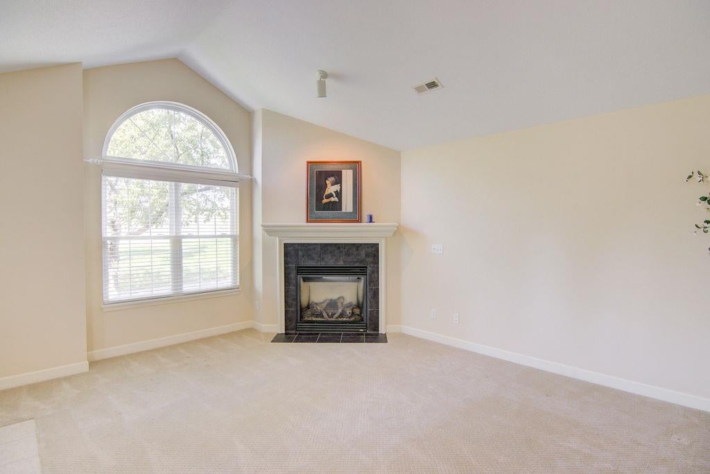 7101 Meadowsweet Lane