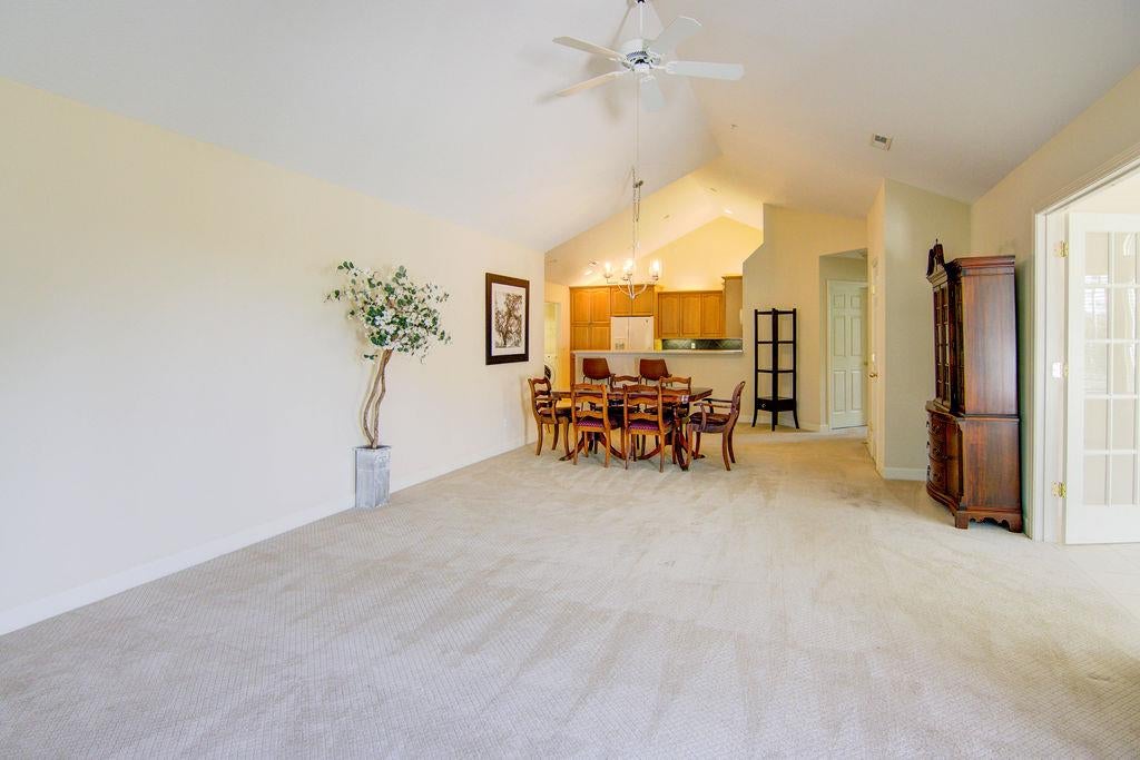 7101 Meadowsweet Lane