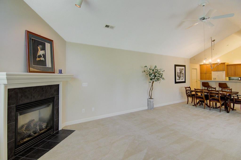 7101 Meadowsweet Lane