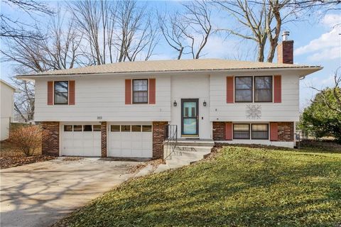 504 Brookridge Drive, Harrisonville, MO 64701 - MLS#: 2595109