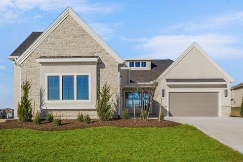 10856 S Shady Bend Road Olathe KS 66061