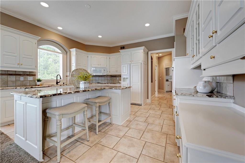 16890 Meadow Lane