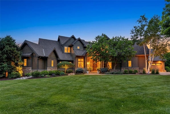 7975 NW BRECKENRIDGE DR, KANSAS CITY, MO 64152 - Image 69784c6a07b9d0a4e5bf7925a404ebdb/1913698304