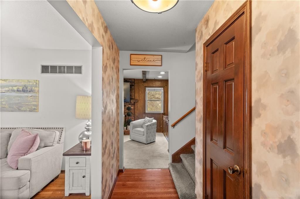 Photo of 803 Melrose Street, Liberty, MO 64068 (MLS # 2609403)