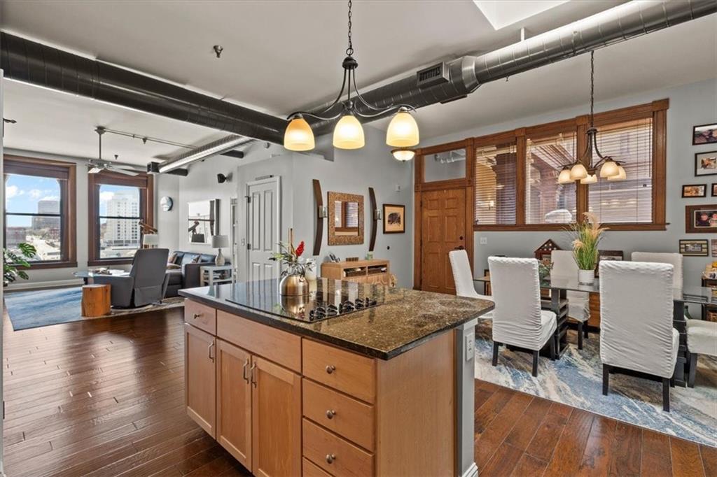 612 Central Street 503