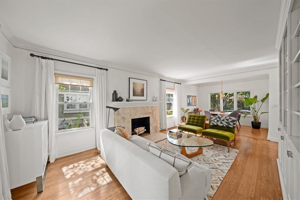 7416 Belleview Avenue