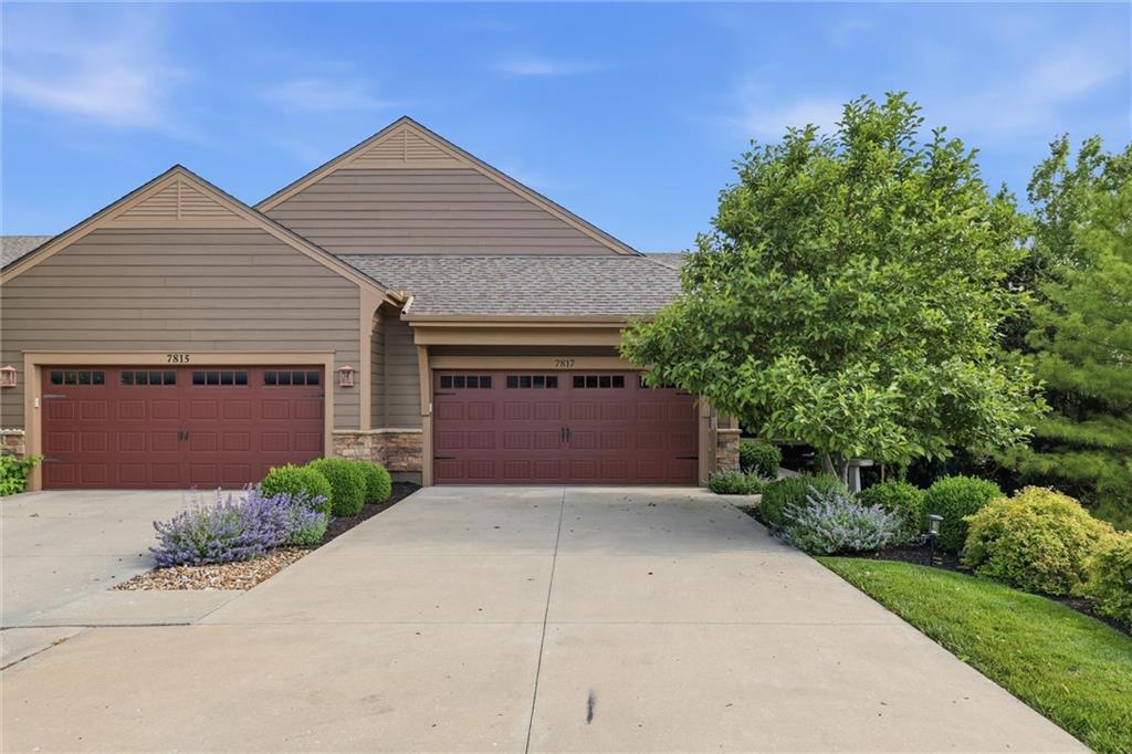7817 W 158th Place