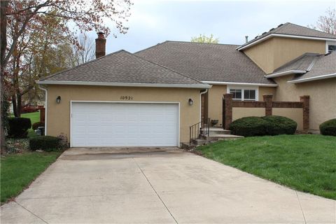 10921 W 98th Street, Overland Park, KS 66214 - MLS#: 2539475