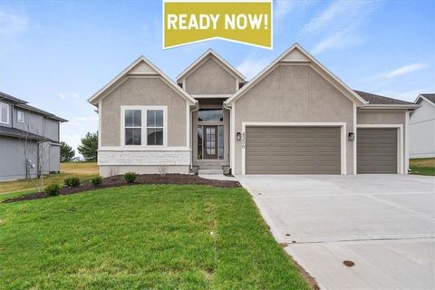 4356 Aspen Drive Basehor KS 66007