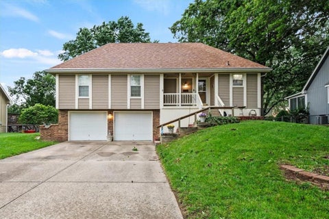 301 SE Alice Street, Blue Springs, MO 64014 - MLS#: 2622077