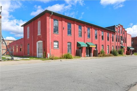 218 CHOCTAW Street Leavenworth KS 66048