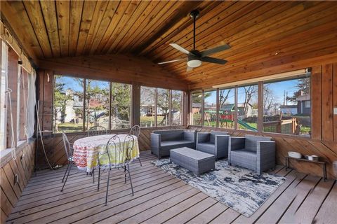 Tiny photo for 806 Galveston Drive, Liberty, MO 64068 (MLS # 2604768)