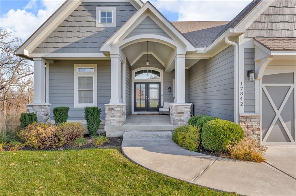 17342 Blue Moon Lane