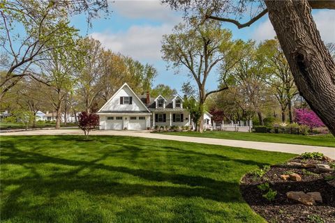 3100 Somerset Drive Prairie Village KS 66206