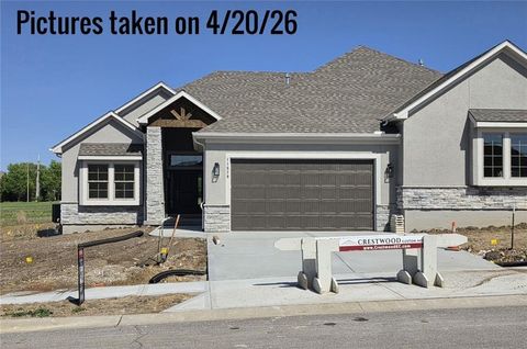 Photo of 11579 S Millridge Street, Olathe, KS 66061 (MLS # 2594609)