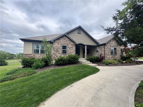 Photo of 22785 S Renner Road, Spring Hill, KS 66083 (MLS # 2571736)