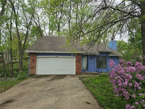 8528 N Virginia Avenue Kansas City MO 64155