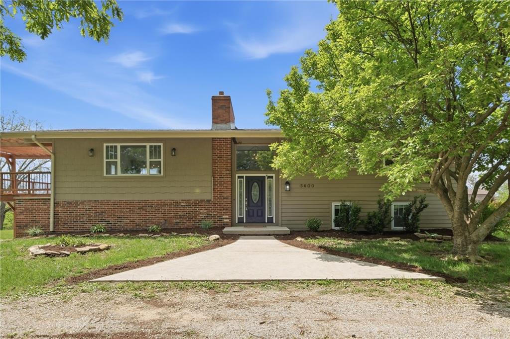 5600 N 115th Street