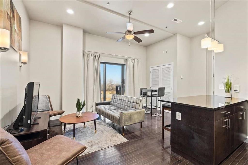 2940 Baltimore Avenue 1001