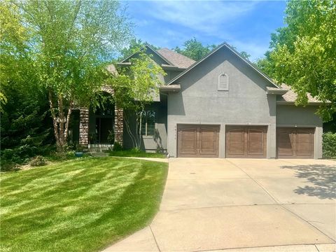 26132 W 108th Place Olathe KS 66061
