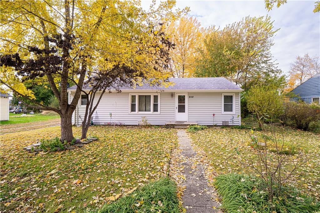258 N 7th St, Union Star, MO 64494 - Stessa