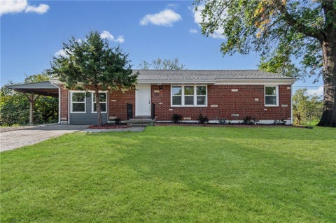 Photo of 4311 Yecker Avenue, Kansas City, KS 66104 (MLS # 2647361)