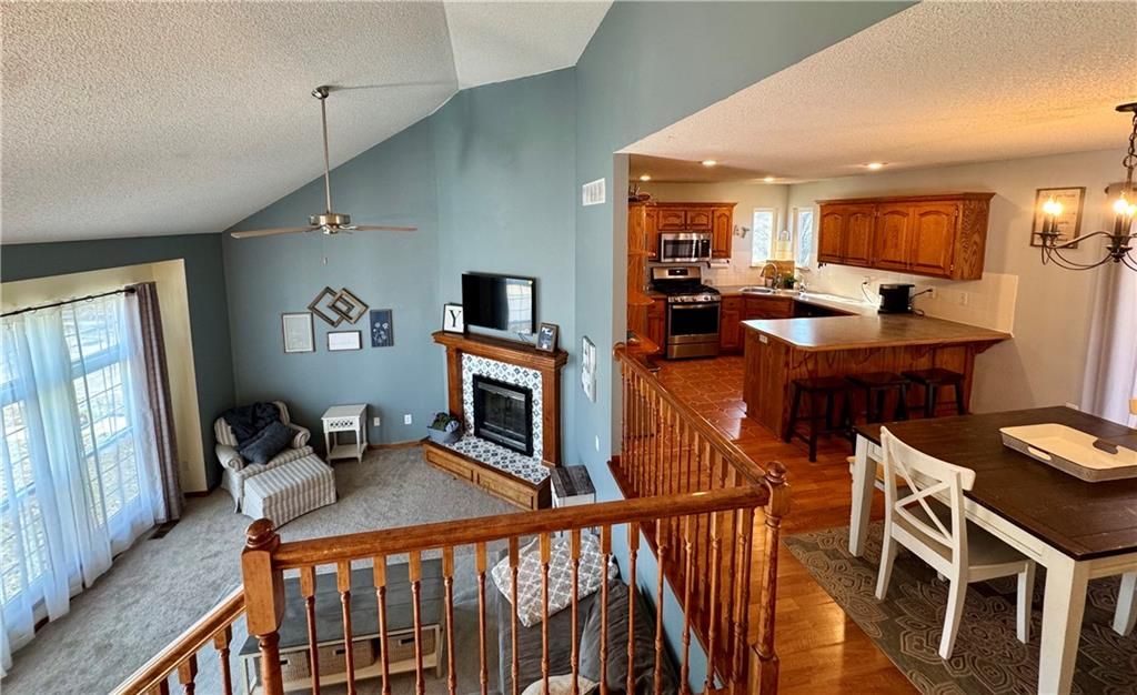 Photo of 300 N Hickory Street, Gardner, KS 66030 (MLS # 2592103)