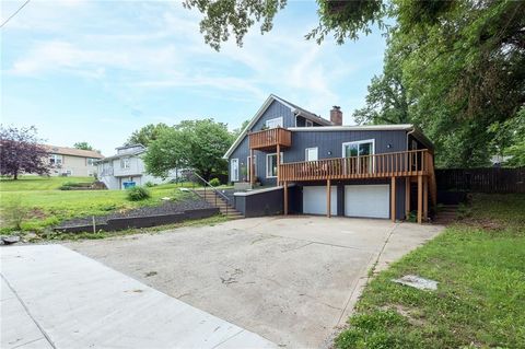 Tiny photo for 124 Johnson Road, Liberty, MO 64068 (MLS # 2628385)