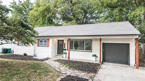 8340 Riggs Street, Overland Park, KS 66212 - #: 2581272