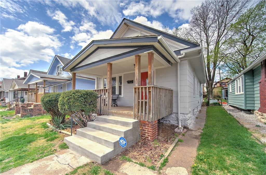 338 N Brighton Avenue