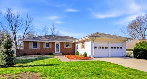 6915 NW 79th Terrace, Kansas City, MO 64152 - MLS#: 2607656