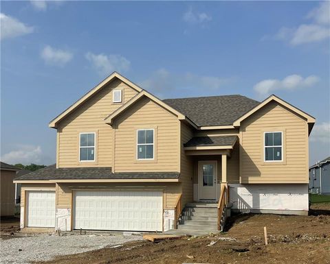 1222 NE 122nd Street Kansas City MO 64165