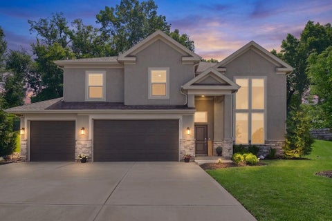Photo of 5807 N Bell Court, Kansas City, MO 64118 (MLS # 2623346)