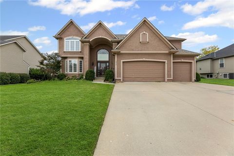 2413 SW Kenwill Drive, Lee\'s Summit, MO 64082 - MLS#: 2571729