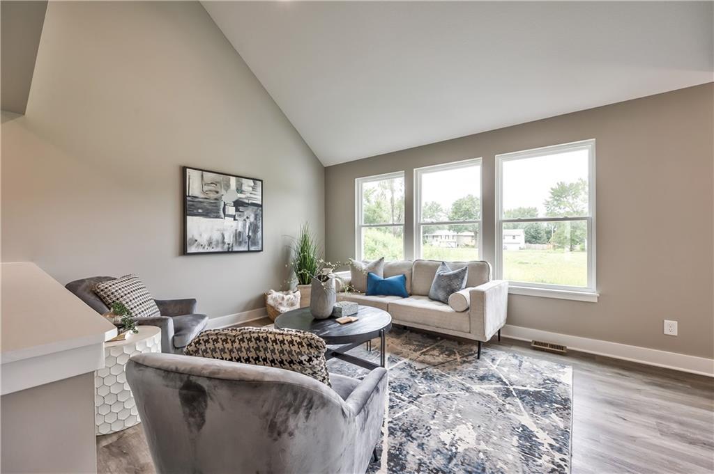 508 W Lawrence Street