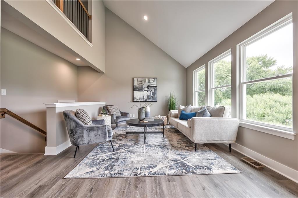 508 W Lawrence Street