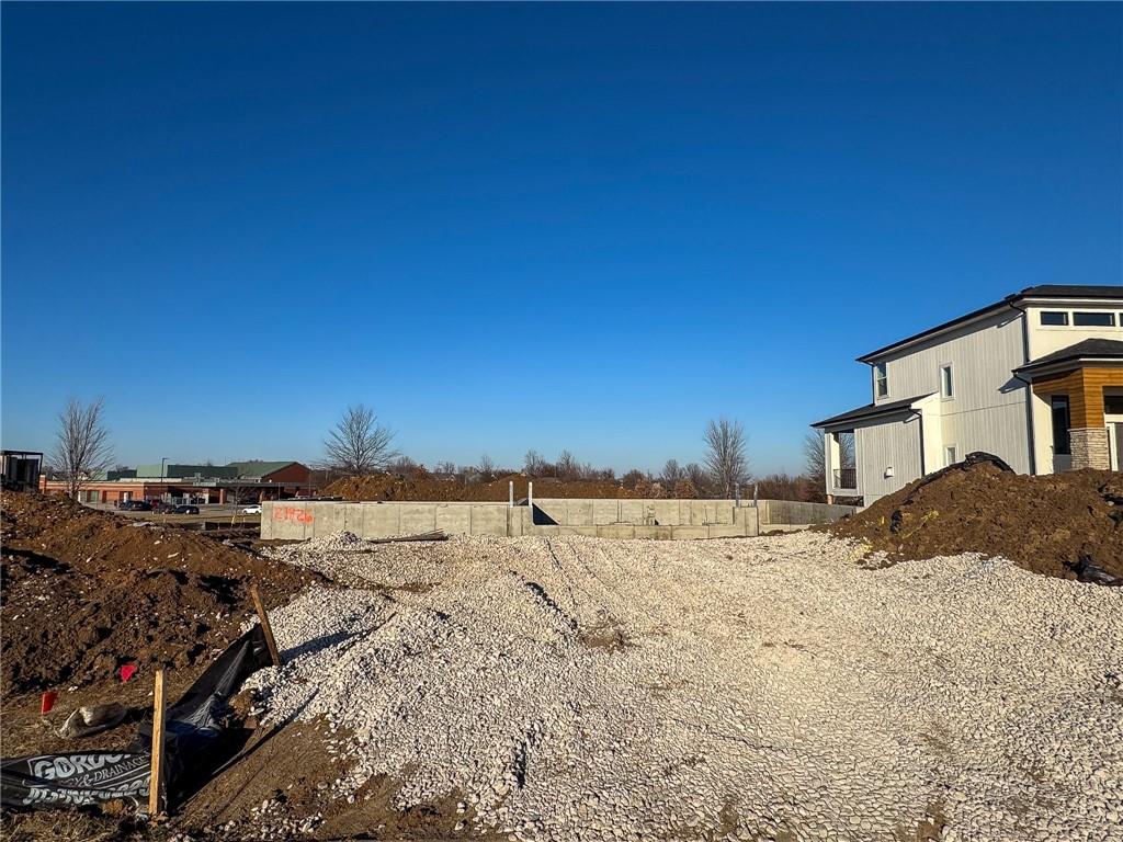 21926 W 99th Terrace