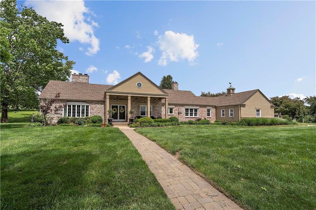 450 Ruth Ewing Road