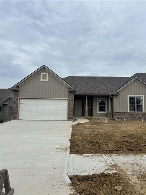 Photo of 4705 Stonebridge Drive E, St Joseph, MO 64505 (MLS # 2638922)