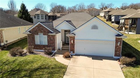 1904 S Davis Avenue Independence MO 64057